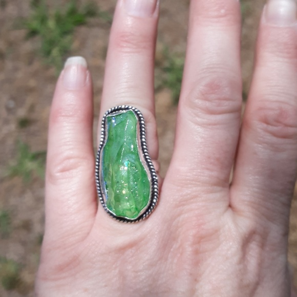 *Sale* New Rough Green Crystal Quartz 925 Silver Ring. - Picture 3 of 9